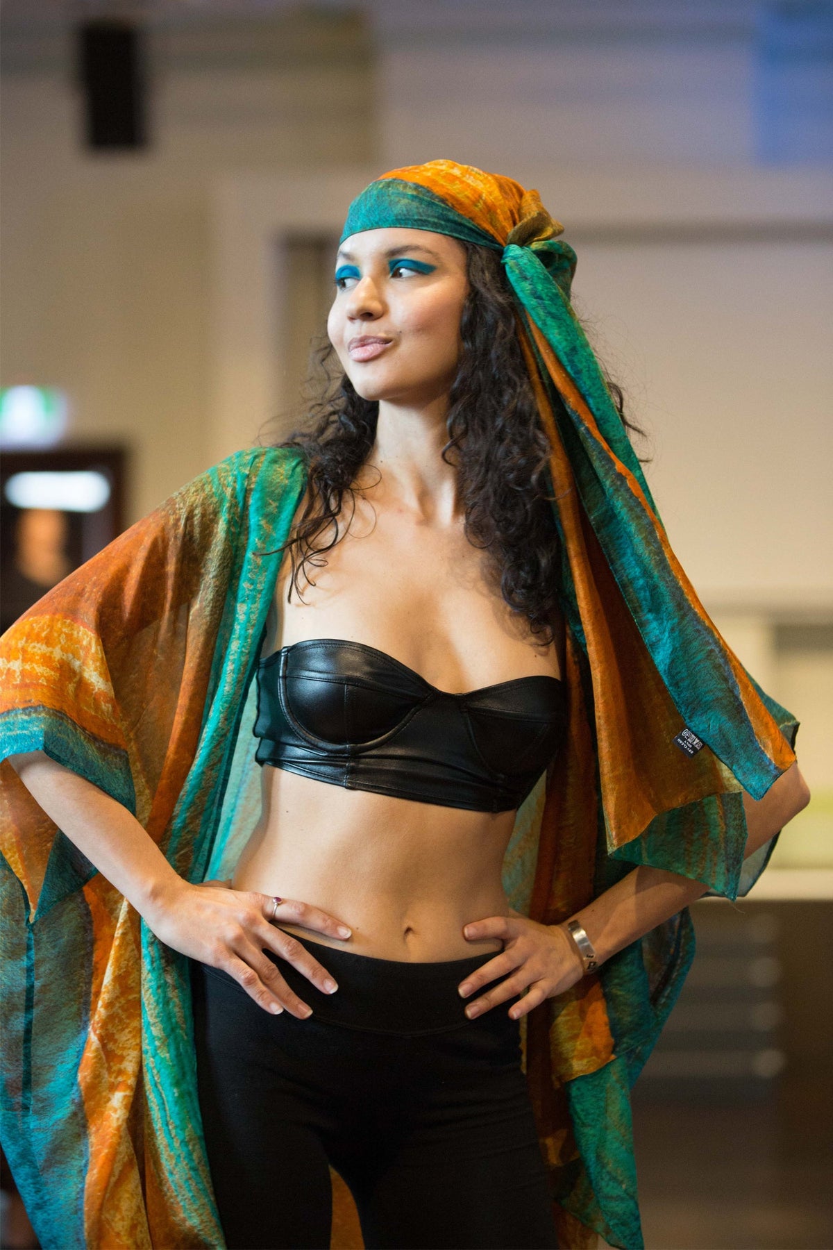 Kamari by Saretta